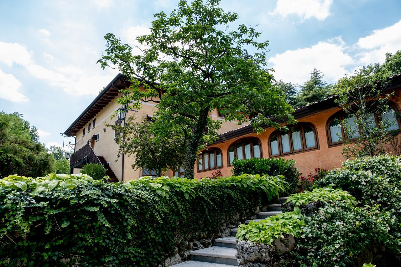 Bosco Della Serenissima Hotel Nervesa della Battaglia Bagian luar foto